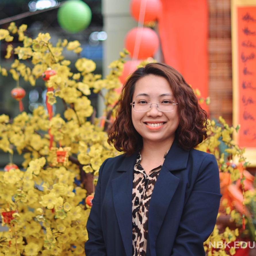 Cô Mai Hương (Bình Thạnh, TP.HCM) Cô Mai Hương (Bình Thạnh, TP.HCM)